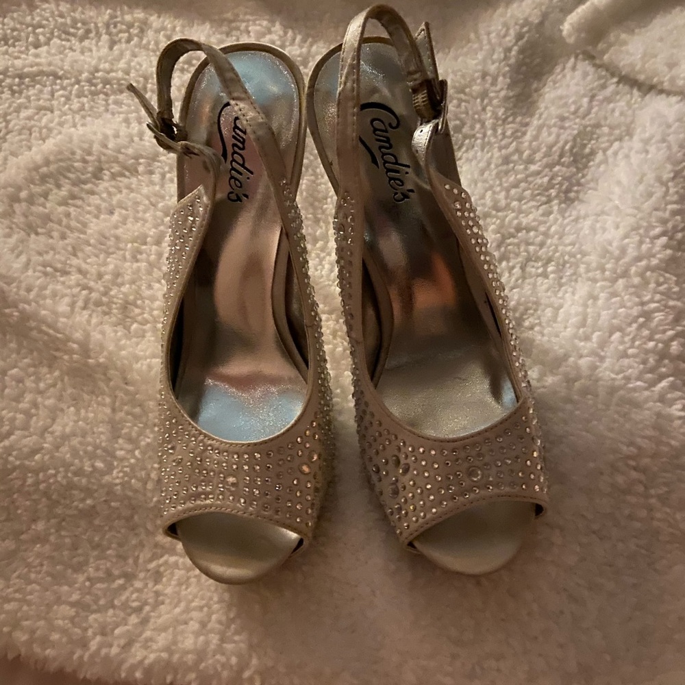 Candies silver platform heels 👠